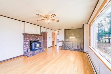 461 Maple Ridge Rd 06