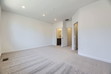 1974 S Haleyville Wy Owner's Suite 2