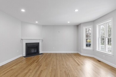 7 Railroad St unit 7, Pepperell, MA 01463 - photo 3