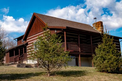 30180 Lynn Dr, Logan, OH 43138 - photo 2