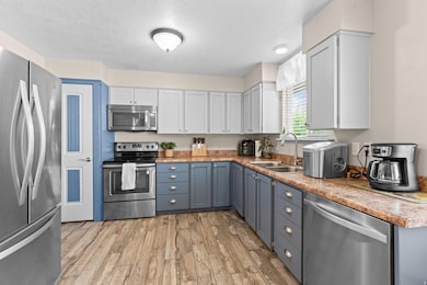 10320 S 2700 W, South Jordan, UT 84095 - photo 3