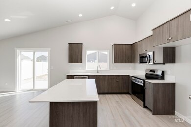 9079 W Camellia St, Nampa, ID 83687 - photo 5