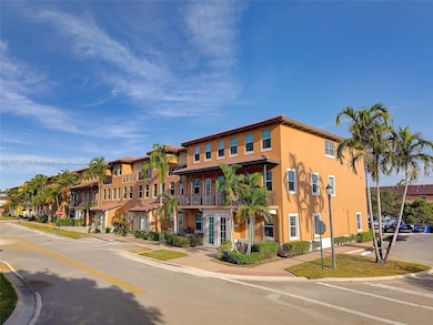 14774 SW 10th St unit 10502, Pembroke Pines, FL 33027 - photo 5