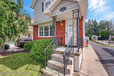 619 Throop St 05 Large