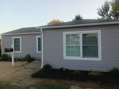 1059 Belford Ave, Columbus, OH 43207 - photo 2