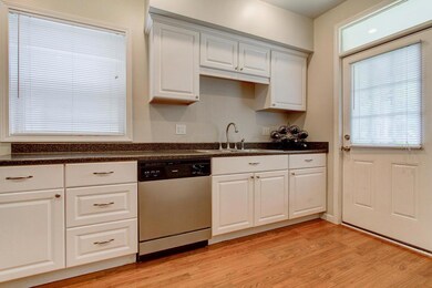 191 E Hinman Ave, Columbus, OH 43207 - photo 7