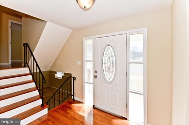 8608 Snowden Loop, Laurel, MD 20708 - photo 4