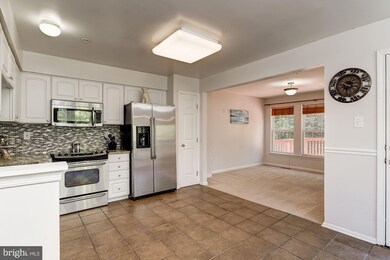 9300 Katie Ln, Laurel, MD 20723 - photo 3