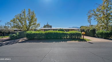 Exterior - 332 Steffens St-3