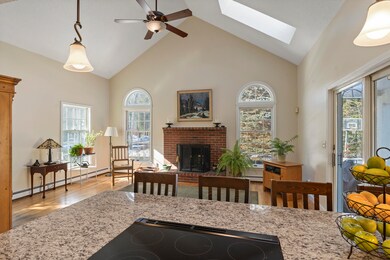 7_21 Beech Tree Ln. Yarmouth(MAPS)