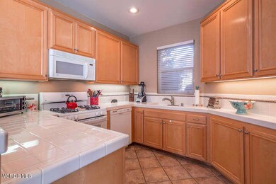580 Fenwick Way Simi Valley CA-small-010