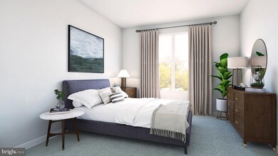 18281 Summit Pointe Dr, Triangle, VA 22172 - photo 6