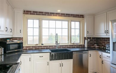 10 MacRi Ln, Walpole, NH 03608 - photo 4