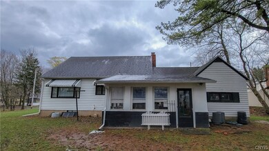 75 Garrow St, Auburn, NY 13021 - photo 3