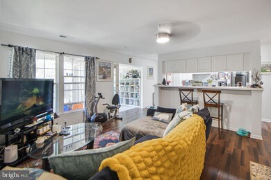 13103 Briarcliff Terrace unit 10-1006, Germantown, MD 20874 - photo 5