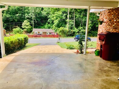 1405 Stoneybrook Dr, Johnson City, TN 37601 - photo 5