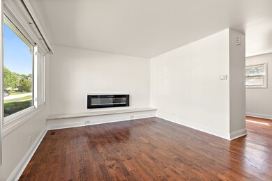 18950 Willow Ave, Country Club Hills, IL 60478 - photo 3