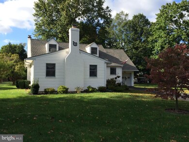 740 Pennsylvania Ave, Southampton, PA 18966 - photo 3