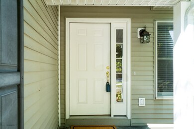 17302 Hazel St_005