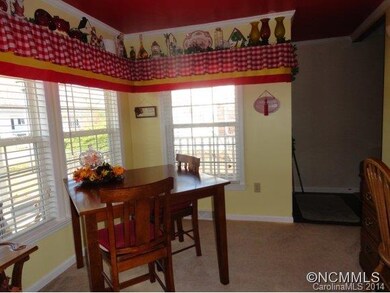 Breakfast Nook View 2