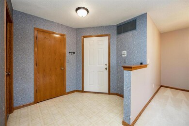 Entrance with coat closet
