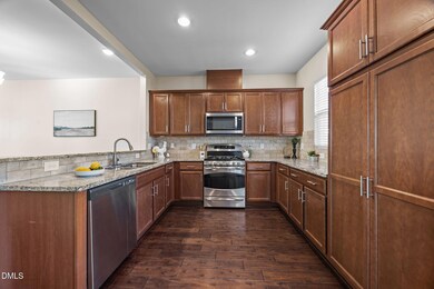 1430 Ardara Ln, Raleigh, NC 27607 - photo 4