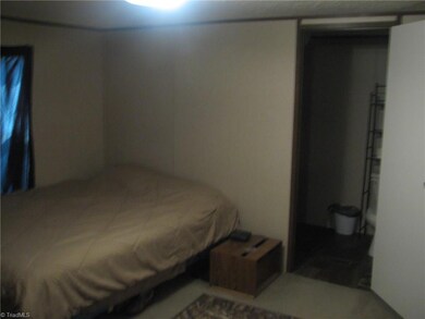 5433 Millie Ln, Asheboro, NC 27205 - photo 6