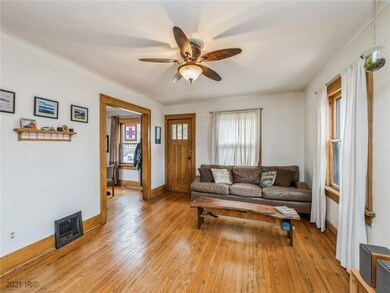 931 40th Place, Des Moines, IA 50312 - photo 2