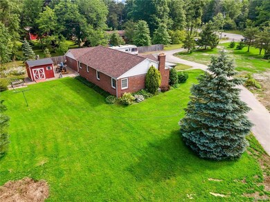 6194 Campbell Blvd, Lockport, NY 14094 - photo 2