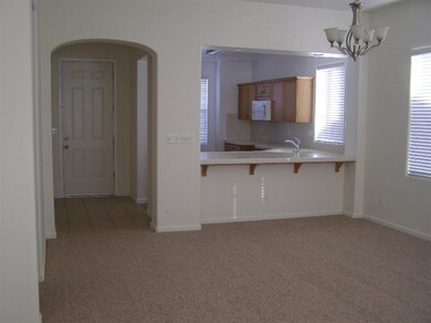 7469 E Redlands Ave, Fresno, CA 93737 - photo 2