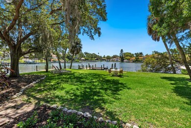 1542 Gulfview Dr, Sarasota, FL 34236 - photo 4