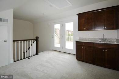3714 Powell Ln, Falls Church, VA 22041 - photo 7