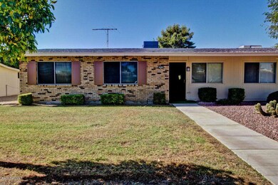 10921 W Thunderbird Blvd unit 136, Sun City, AZ 85351 - photo 2