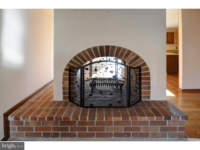 3941 Gatehouse Ln, Skippack, PA 19474 - photo 7