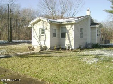 583 W Main St, Niles, MI 49120 - photo 4