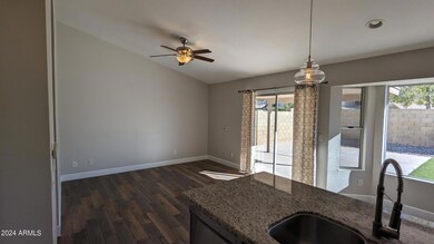 Family room 1