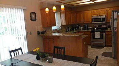 6016 Parkhill St, Shawnee, KS 66216 - photo 7