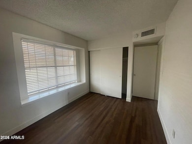 10614 N 72nd Ave, Peoria, AZ 85345 - photo 7