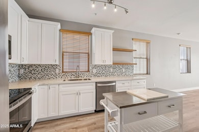 615 E Portland St unit 115, Phoenix, AZ 85004 - photo 2