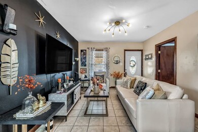 37 Lyons St unit 39, Indian Orchard, MA 01151 - photo 4