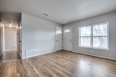 506 Carol Crest St, San Antonio, TX 78220 - photo 3