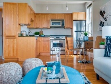 432 Norfolk St unit 4A, Somerville, MA 02143 - photo 2