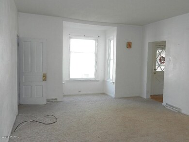 Living room 1