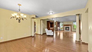 938 Caroline Ct, Churubusco, IN 46723 - photo 3