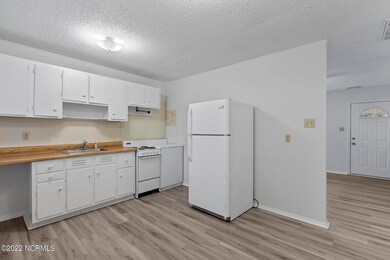 505 Elm St, Jacksonville, NC 28540 - photo 5