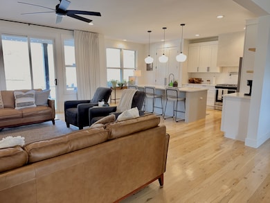 162 Vantrease Rd, Cottontown, TN 37048 - photo 6