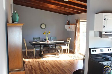 3625 SW 30th Terrace, Topeka, KS 66614 - photo 7