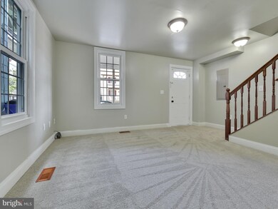17 S Virginia Ave, Brunswick, MD 21716 - photo 4