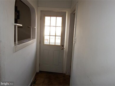 718 Pennsylvania Ave, Wallingford, PA 19086 - photo 4