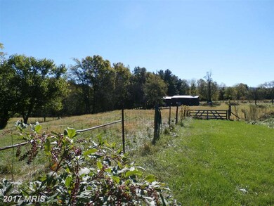 144 Bells Ln, Edinburg, VA 22824 - photo 6